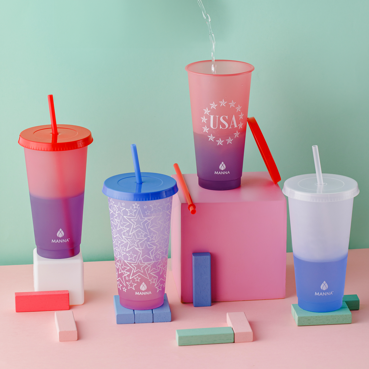 4pk-24-oz-patriotic-color-changing-cups-v9 156A0971-_1.png