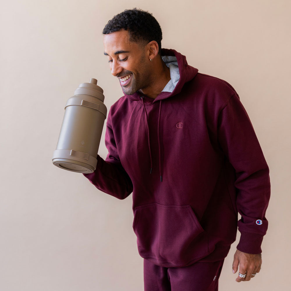 78-oz-titan-bottle-pastel-collection-u5 32_Manna_Website_Lifestyles_Titan_Darker_2.jpg