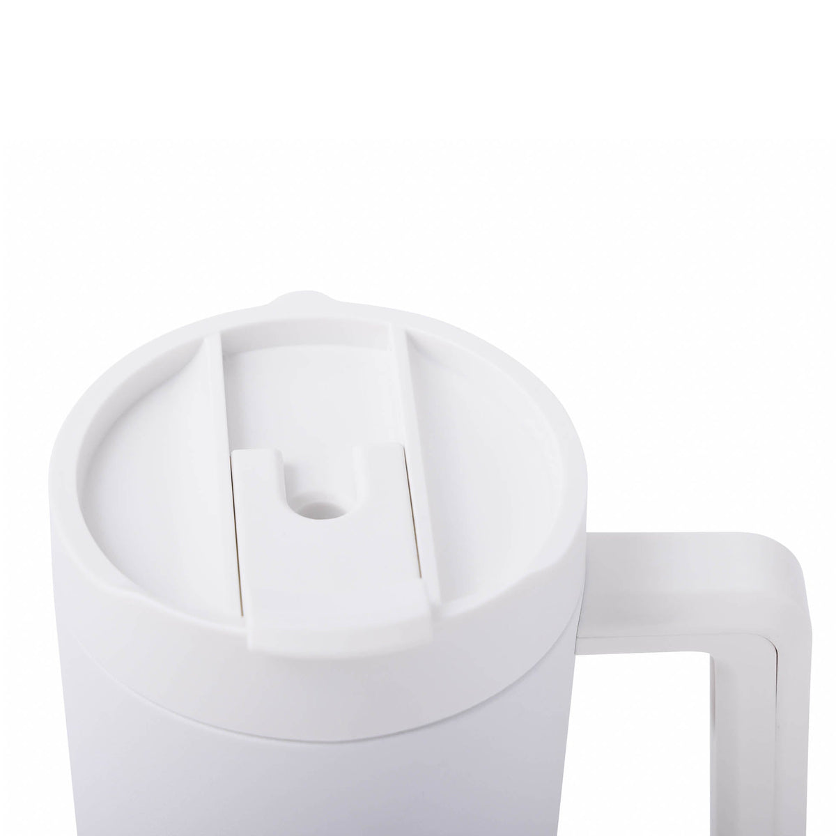 40-oz-top-tumbler-s2 CoreHome_MannaHydration_Whites_Raw-52.jpg