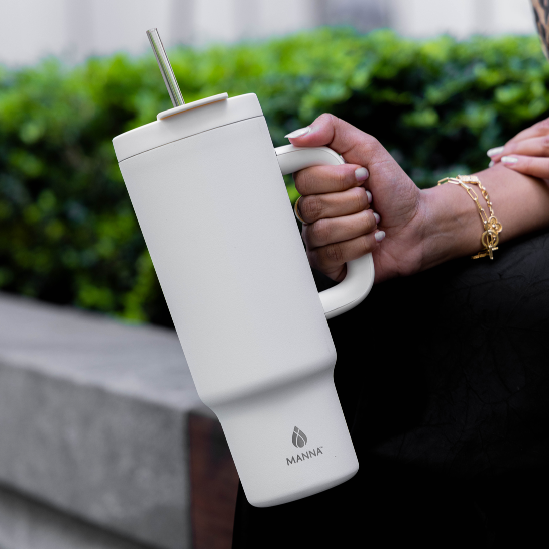 40-oz-leisure-tumbler-x1 Core_Home_Manna_Lifestyle_AUG_13-38.png