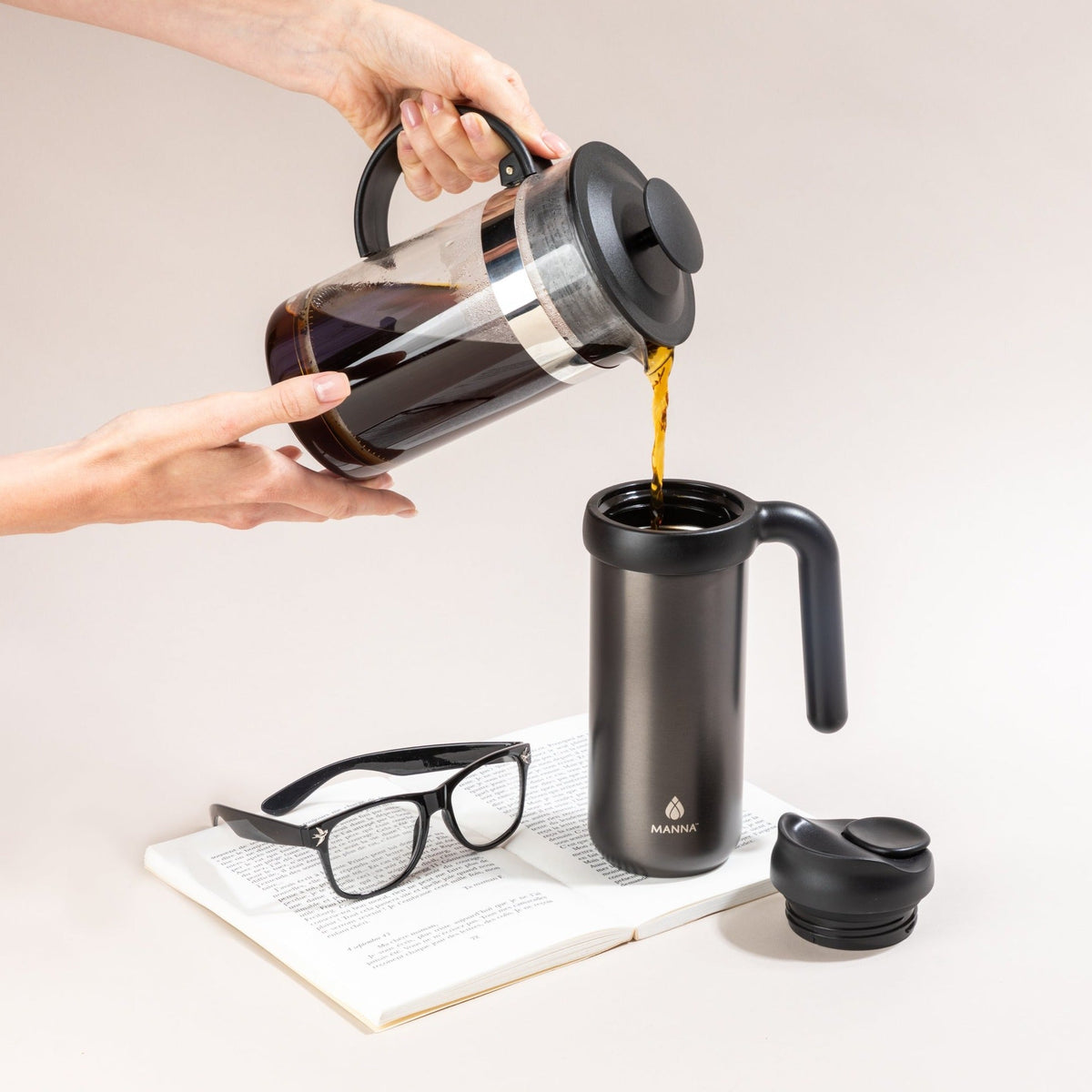 16-oz-mocha-travel-mug-o5 MAN_Website_Mocha_L_03.jpg
